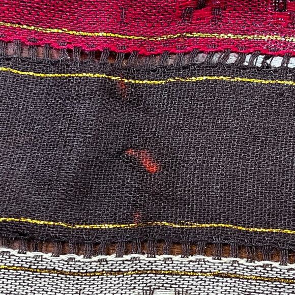 Holiday Decor Fringed Table Runner Cream Maroon Brown L70" W21.75" Fringe 2.25" - Picture 4 of 10